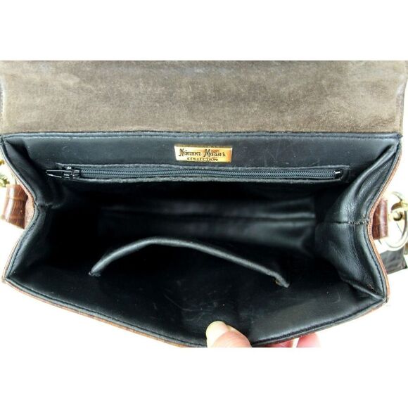 Neiman Marcus BROWN GENUINE LEATHER CROCO PRINT FLAP SHOULDER BAG X-BODY PURSE - Picture 12 of 15